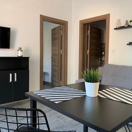 Apartman Spring Sombor Esterno foto
