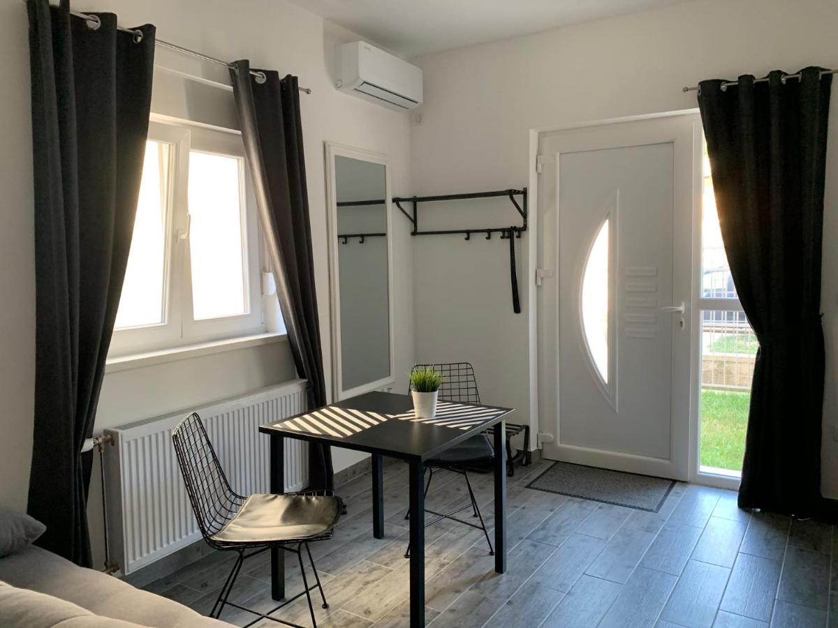 Apartman Spring Sombor Esterno foto